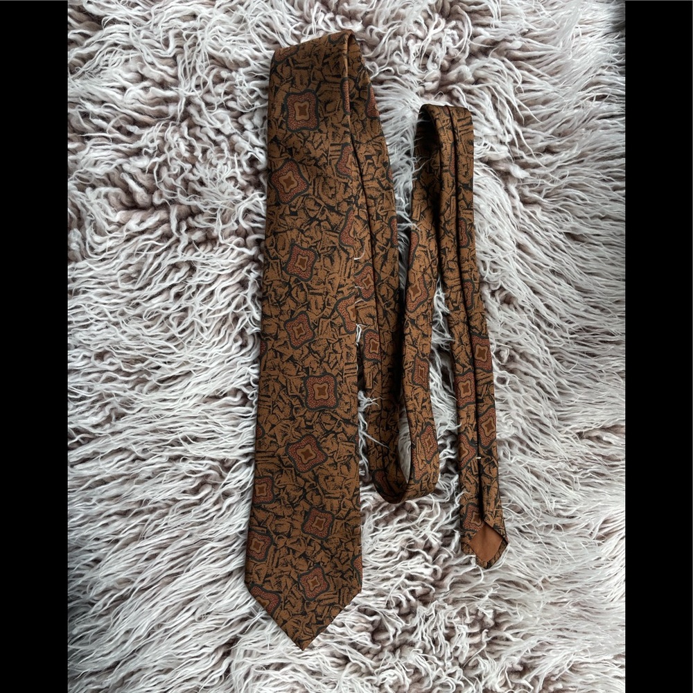 Tie